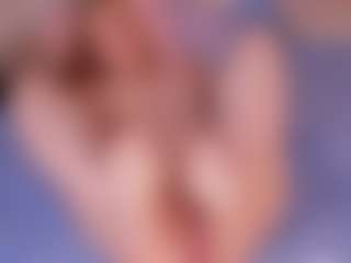 Cloe-World1's Live Sex Cam Show