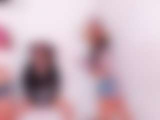 Cloe-World1's Live Sex Cam Show