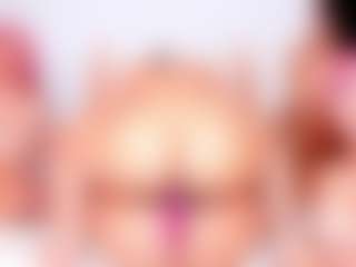 Cloe-World1's Live Sex Cam Show