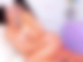 Cloe-World1's Live Sex Cam Show