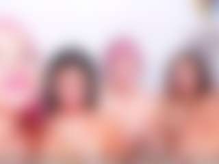 Cloe-World1's Live Sex Cam Show