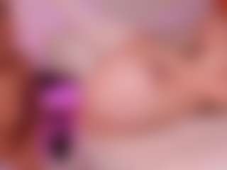 Cloe-World1's Live Sex Cam Show