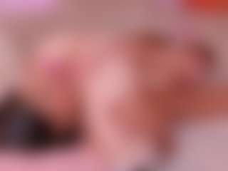 Cloe-World1's Live Sex Cam Show