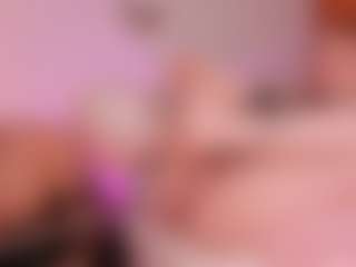 Cloe-World1's Live Sex Cam Show