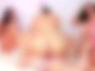 Cloe-World1's Live Sex Cam Show