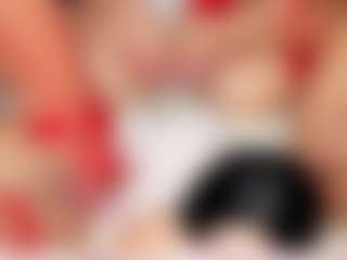Live cam show with Cloe-World1 - Shaved Pussy on Camiplay Live