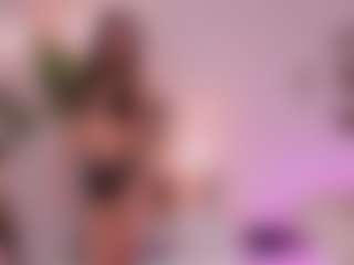 Live cam show with Cloe-World1 - Dildo on Camsoda