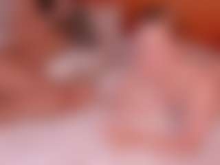 Live cam show with Cloe-World1 - Bedroom on StripNow