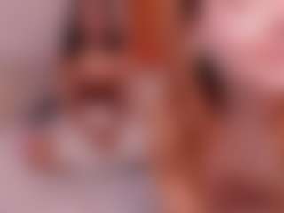 Live cam show with Cloe-World1 - Amateur on Camsoda