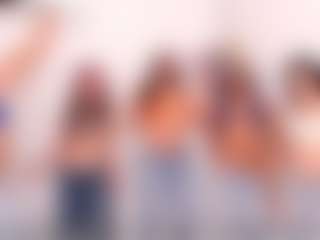 Cloe-World1's Live Sex Cam Show