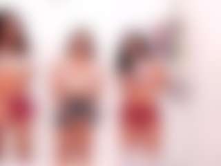 Cloe-World1's Live Sex Cam Show