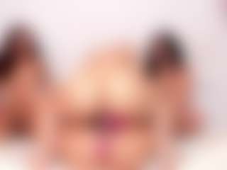 Cloe-World1's Live Sex Cam Show