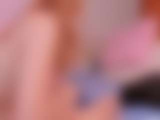 Live cam show with Cloe-World1 - BBW on friskycurves.com