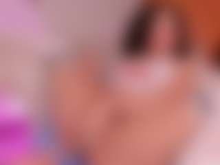 Live cam show with Cloe-World1 - Amateur on LiveSexCams6