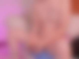 Cloe-World1's Live Sex Cam Show