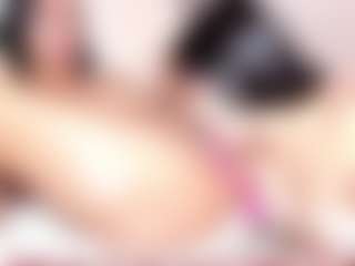 Cloe-World1's Live Sex Cam Show