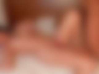 Cloe-World1's Live Sex Cam Show