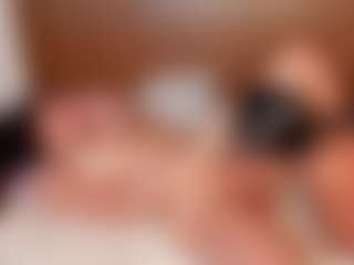 Cloe-World1's Live Sex Cam Show