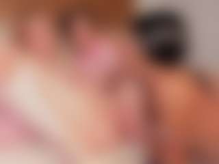 Cloe-World1's Live Sex Cam Show
