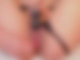 Cloe-World1's Live Sex Cam Show