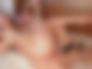 Cloe-World1's Live Sex Cam Show