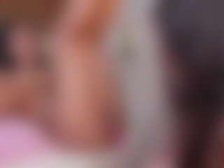 Live cam show with Cloe-World1 - Amateur on Camsoda