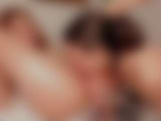 Cloe-World1's Live Sex Cam Show