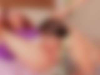 Cloe-World1's Live Sex Cam Show