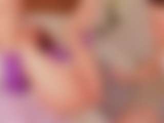 Cloe-World1's Live Sex Cam Show