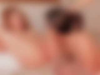 Cloe-World1's Live Sex Cam Show