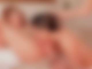 Cloe-World1's Live Sex Cam Show