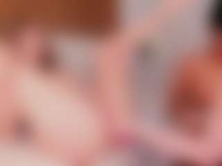 Cloe-World1's Live Sex Cam Show