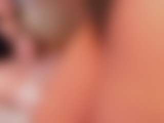 Cloe-World1's Live Sex Cam Show