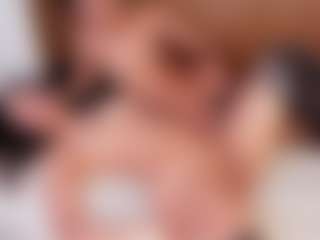 Cloe-World1's Live Sex Cam Show