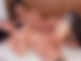 Cloe-World1's Live Sex Cam Show