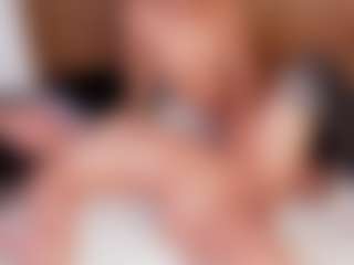 Cloe-World1's Live Sex Cam Show