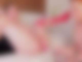 Cloe-World1's Live Sex Cam Show