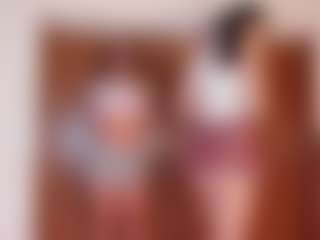 Live cam show with Cloe-World1 - Petite on Camsoda