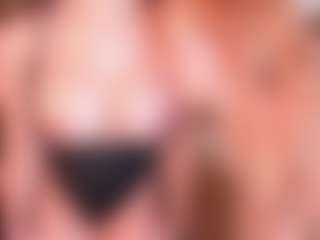 Cloe-World1's Live Sex Cam Show