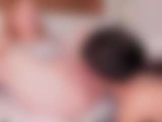 Cloe-World1's Live Sex Cam Show