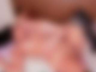 Cloe-World1's Live Sex Cam Show