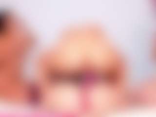 Cloe-World1's Live Sex Cam Show
