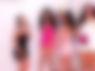 Live cam show with Cloe-World1 - Small Tits on CamwithHer
