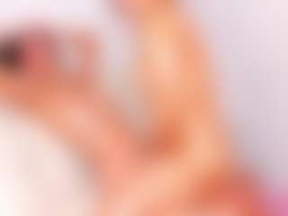 Cloe-World1's Live Sex Cam Show