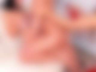 Live-Cam-Show mit Cloe-World1 - Big Ass auf Camsoda