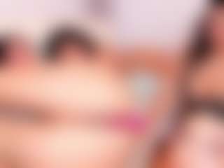 Live-camshow met Cloe-World1 - Small Tits op Camsoda