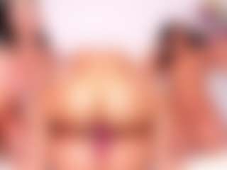 Cloe-World1's Live Sex Cam Show