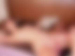 Cloe-World1's Live Sex Cam Show