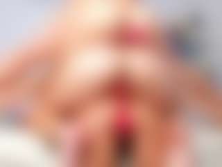 Cloe-World1's Live Sex Cam Show