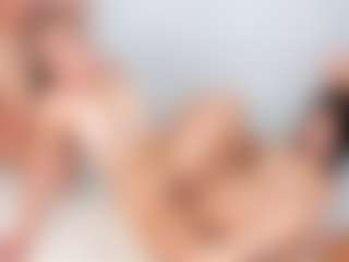 Cloe-World1's Live Sex Cam Show